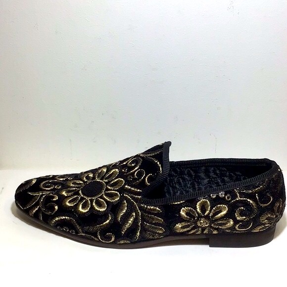 STEVE MADDEN EMBROIDERED VELVET SLIP ON - Picture 6 of 7